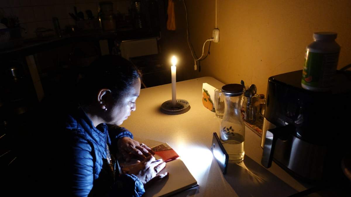Los cortes de luz se han hecho típicos en el verano. Fuente: (X)