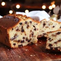 Budín con dulce de leche y chips de chocolate: anotá esta receta fácil de hacer para una merienda llena de sabor