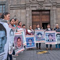 Más dudas que certezas para los padres de los normalistas