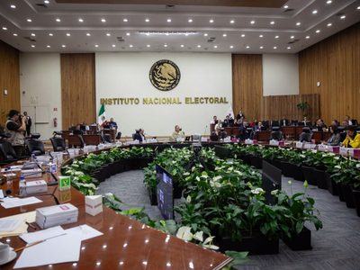 Arranca proceso para elegir a tres consejeros electorales del INE