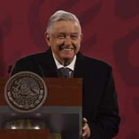 AMLO habla del aborto: son las mujeres quienes deben ser consultadas