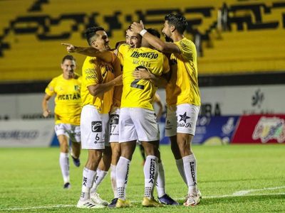Estos son los cinco clubes que buscan la certificación para ascender a Primera División