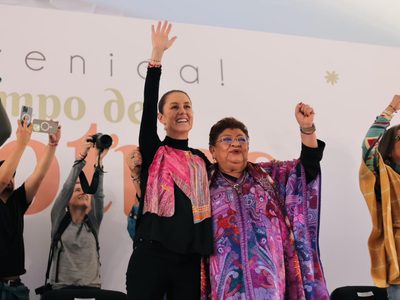Junto a Sheinbaum, Godoy reaparece y lanza: “Me convertí en la enemiga número uno del PRIAN”