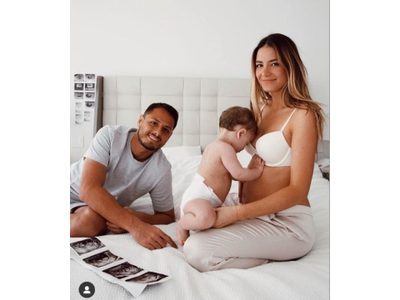 "Chicharito" es un papá ausente, acusa la modelo Sarah Kohan