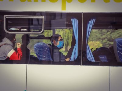Arribó el primer micro con rionegrinos varados