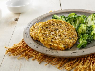 Medallones de garbanzo y calabaza: rendidores y muy rápidos de preparar para almorzar o cenar