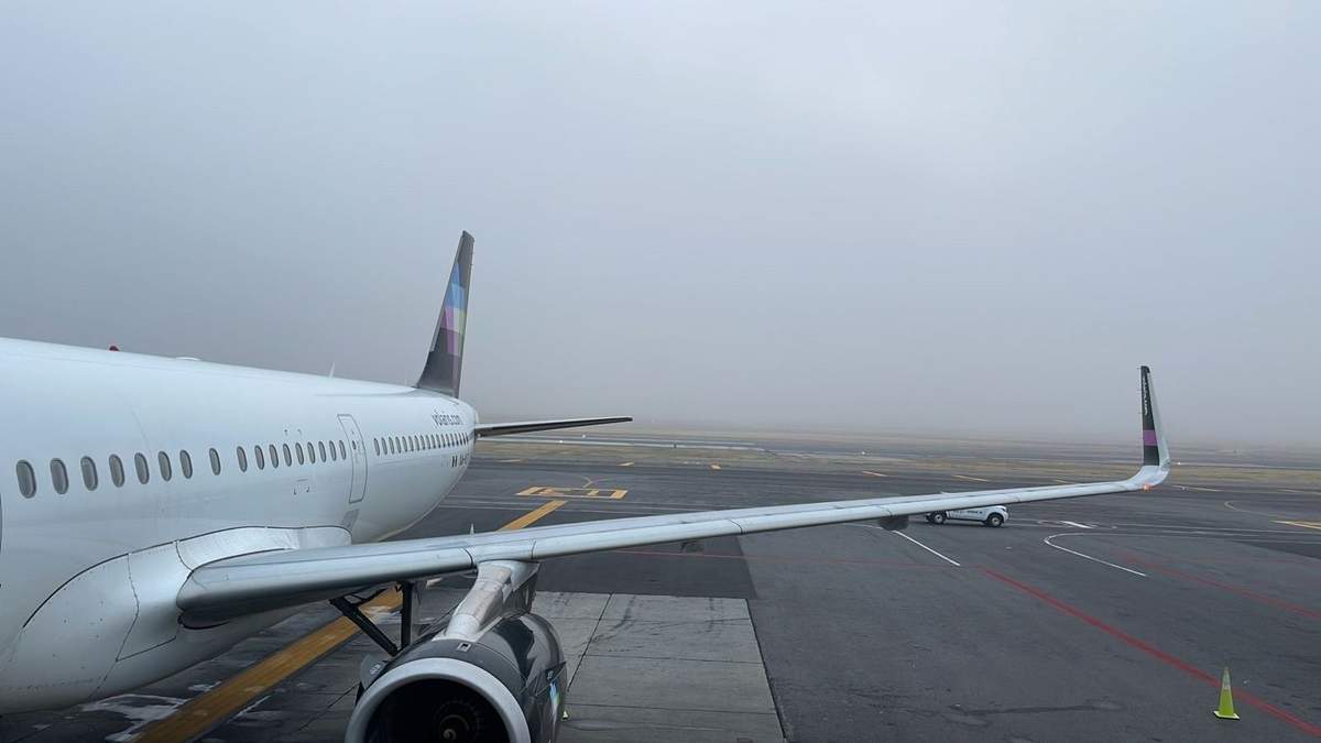 Niebla en el AICM