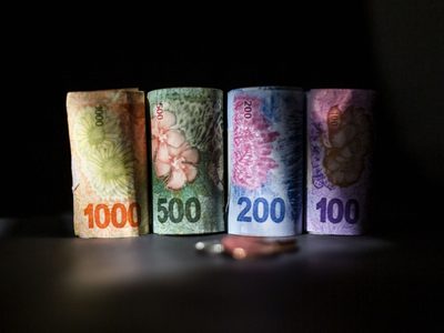 Focus Market: Argentina, 4 veces más barata que sus vecinos por el peso y su devaluación