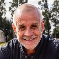 Discretos y talentosos: quiénes son y a qué se dedican los tres hijos de Christian Petersen
