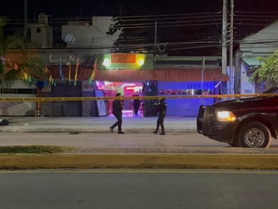 Asesinan a tres personas en bar de la zona turística de Tulum
