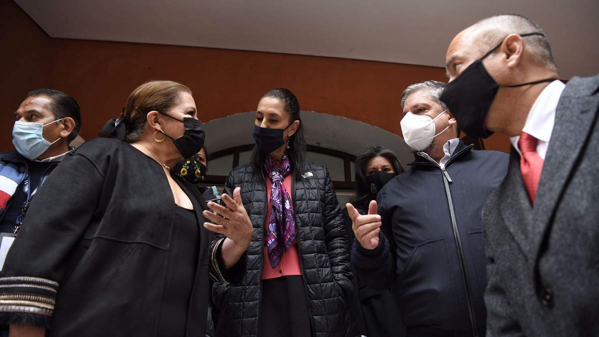 Claudia Sheinbaum estuvo en la Escuela Secundaria No. 11 “Adriana García Corral”