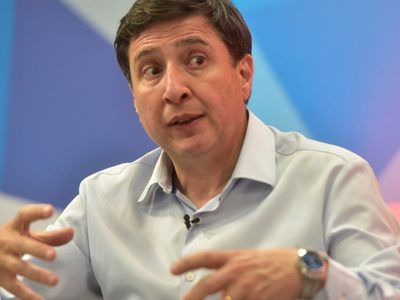 ¡Rompió el silencio! Daniel Arroyo justificó la compra masiva de alimentos