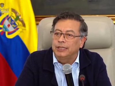 Petro responsabiliza al ELN de romper conversaciones de paz tras el secuestro de dos policías