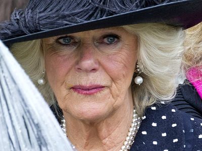 "Me hace llorar": Camilla Parker Bowles habló y no lo puede ocultar más esta cuarentena