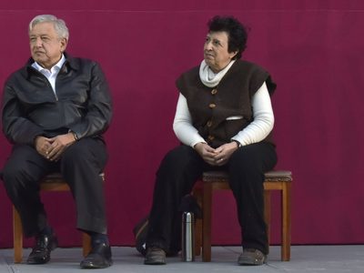 “Falta de voluntad” de Raquel Sosa para resolver conflicto en UBBJG, acusan maestros despedidos