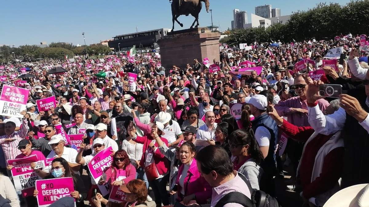 La concentración en la Macroplaza