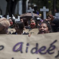 Crean en la CDMX fiscalía para feminicidios; mamá de Lesvy expone pliego de organizaciones civiles