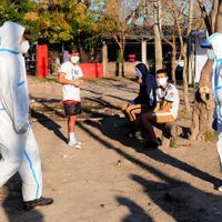 Recuperación en Villa Azul: el barrio pasará del aislamiento comunitario al focalizado