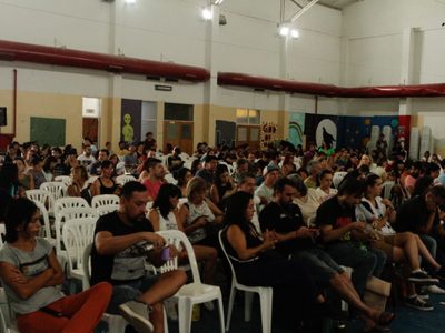 Las asambleas de ATEN rechazaron el aumento salarial del gobierno, pero no se sabe si hay paro