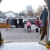Comercios del Bajo de Neuquén abrirán sus puertas el domingo para facilitar las compras de Navidad