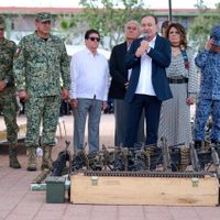 Alfonso Durazo retira de las calles más de 900 armas y refuerza la seguridad en Sonora