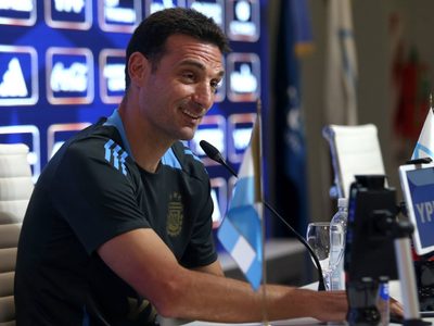 Sorprendió a Lionel Scaloni: el movimiento que hizo una figura para estar en la selección argentina