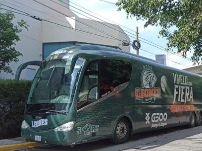 Atacan camión de Leones de Yucatán en la autopista Puebla-México