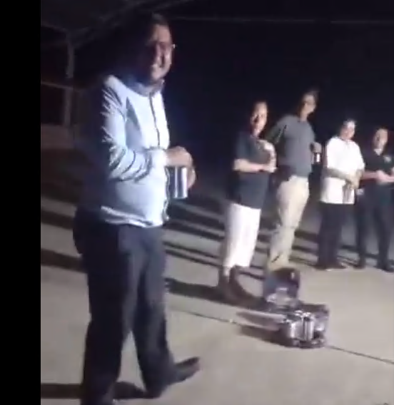 Los profesores fueron descubiertos ingiriendo bebidas alcohólicas en la primaria "Ignacio Allende" de Morelia