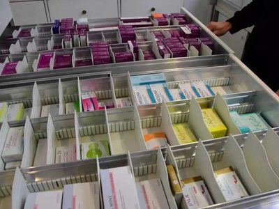 El Colegio de Farmacéuticos de Neuquén mostró su preocupación por los efectos negativos del DNU