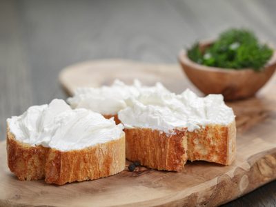 Queso untable con 2 ingredientes: salvá tus desayunos o meriendas con esta receta única y económica