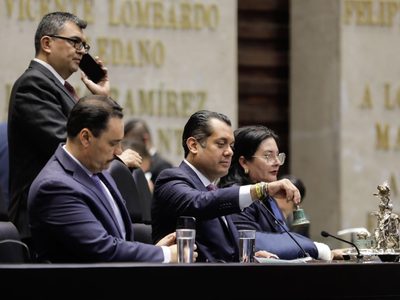 Instalan Comisión Permanente en la Cámara de Diputados sin la presencia de Fernández Noroña