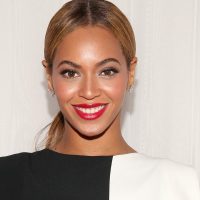 ¡Toda una diva! Mirá las costosas joyas con las que Beyoncé promocionó su nueva marca de ropa