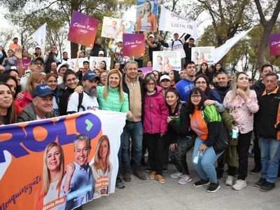 Rolando Figueroa en Plottier: “El oficialismo se aburguesó”