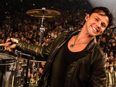 Ashton Irwin, de “5 Seconds of Summer”, sorprendió a sus fans con un inesperado lanzamiento