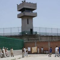 Se amparan 400 reos de Chiconautla que acusaron tortura; reabrirán sus casos
