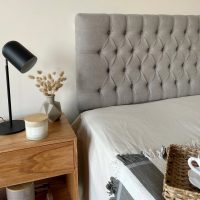 Lo que callan los tapiceros: el truco para dejar el respaldo de tu cama como si fuera nuevo en minutos