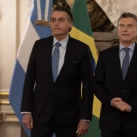 "Con Macri estaríamos cavando fosas como Bolsonaro", sentenció el gobernador de La Pampa
