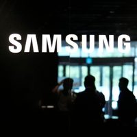 EU acuerda dar 6 mil 400 millones de dólares a Samsung para fabricar microchips en Texas