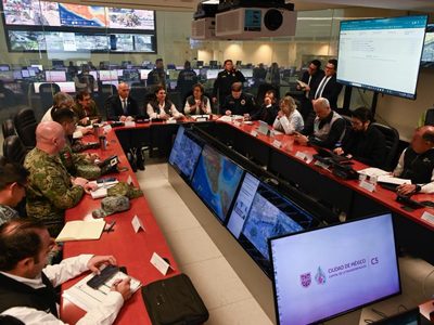 Si ocurriera un sismo durante el Mundial existe "toda una estrategia": Brugada