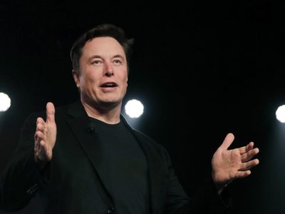 Se oficializó la compra de Twitter a manos de Elon Musk
