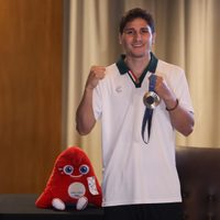Marco Verde regresa a México tras ganar la medalla de plata en boxeo en París 2024