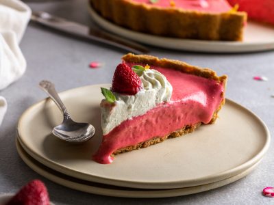 Postre helado de frutillas y limón: totalmente delicioso y una opción perfecta para sorprender en la cena de Fin de Año