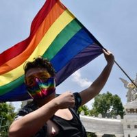 Edomex: hasta 4.5 años de cárcel a quien obligue a tomar sesiones de 'conversión sexual”