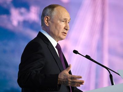 Putin dice que no puede detener la guerra mientras Ucrania mantenga su contraofensiva