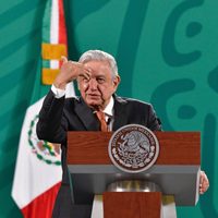 AMLO condena amparo de juez a Monsanto sobre uso del glifosato