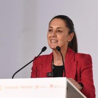 Sheinbaum celebra que el INE sea presidido por una mujer