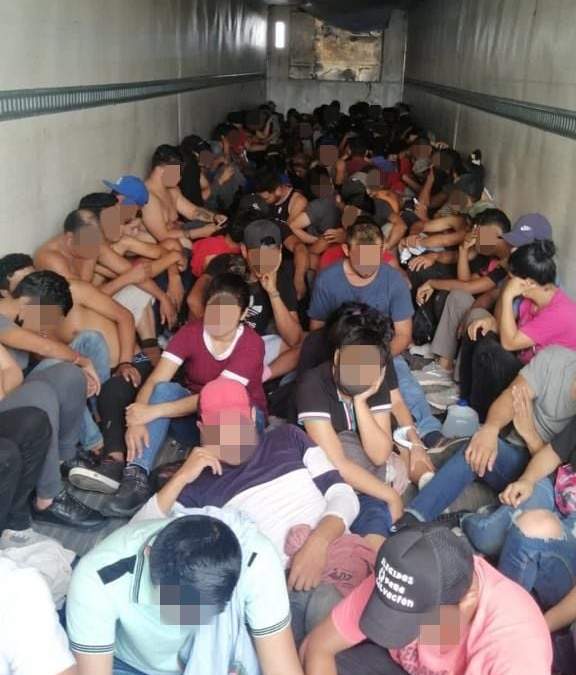 Escondidos en el tráiler