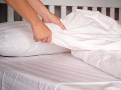 El secreto de los expertos para que tus sábanas estén siempre blancas y como las de los hoteles de lujo