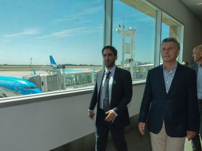 Aerolíneas Argentinas: "Macri usó la flota como activo para endeudar a la compañía"
