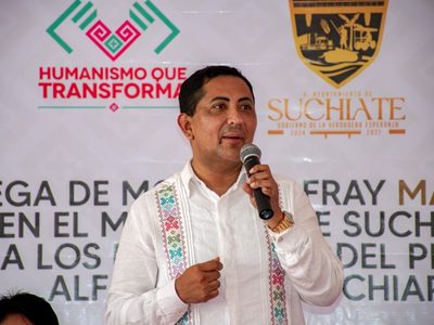 Alcalde de Suchiate denuncia intento de extorsión por video en el que aparece con prendas femeninas